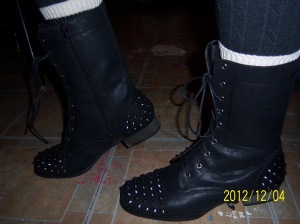 Combat studded boots 